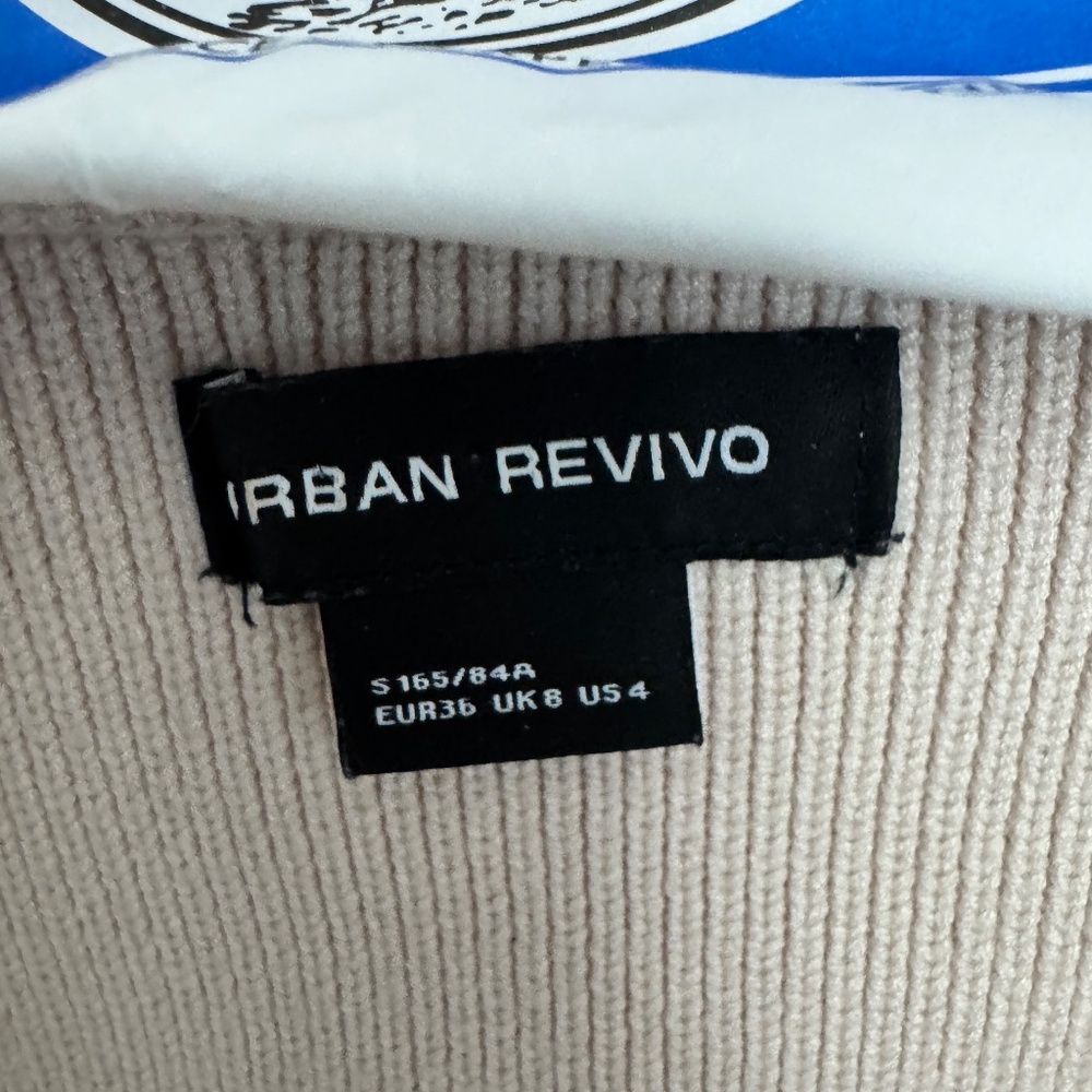 Urban Revivo One Button Cardigan Size Small - Picture 7 of 8